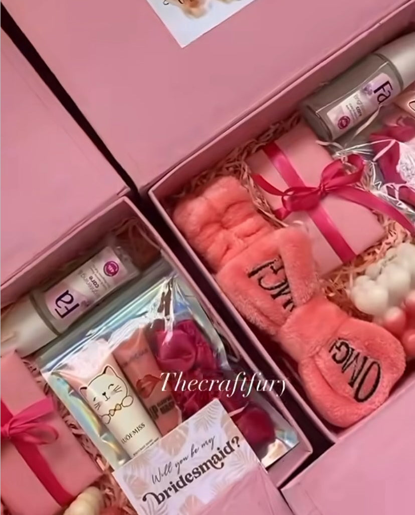 Girly Gift Box – Cute Self Care & Aesthetic Gift Set for Her