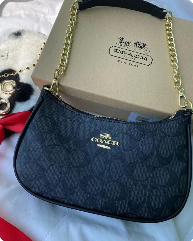 Black coach shoulder bag , classic purse for women