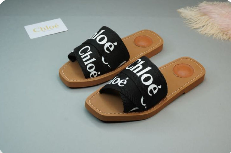Chloé Women’s Slippers – Luxury Designed Slide Sandals
